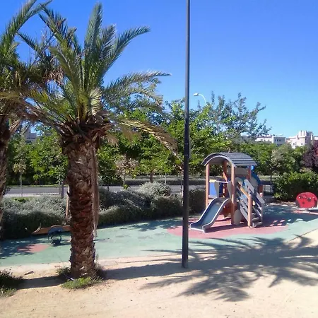 Jardines Via Parque Lägenhet *